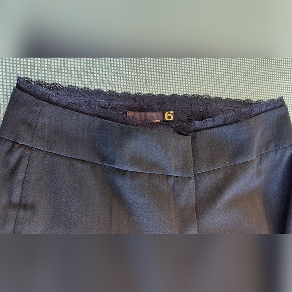 Black pant with stripes for women - Picture 3 of 4